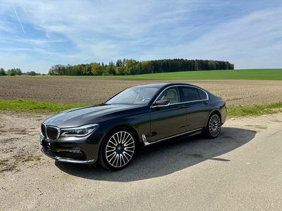 BMW 750
