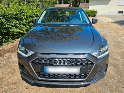 Gebraucht Audi A1 Sportback 95 PS (69 kW) 2024 Grau Kleinwagen