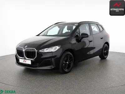 Gebraucht BMW 216 Active Tourer Shadowline 122 PS (89 kW) 2025 Schwarz Van / Kleinbus