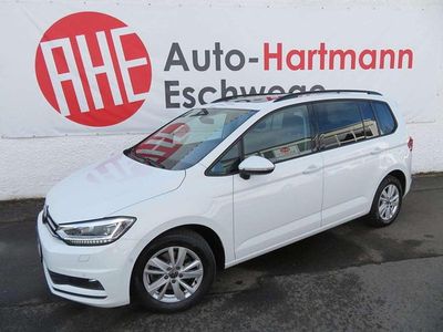 Gebraucht VW Touran Comfortline 150 PS (110 kW) 2022 Pure white Van / Kleinbus