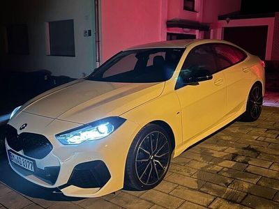 BMW M235