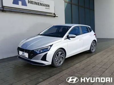Neu Hyundai i20 Trend 90 PS (66 kW) 2026 Grau Kleinwagen