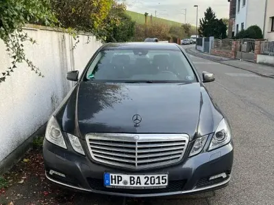 Gebraucht Mercedes E200 136 PS (100 kW) 2009 Grau Limousine