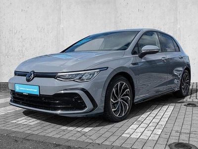 Usata VW Golf VIII R-line 150 CV (110 kW) 2023 Grigio Berlina