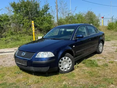 Brugt VW Passat 102 HK (75 kW) 2001 Blå Sedan