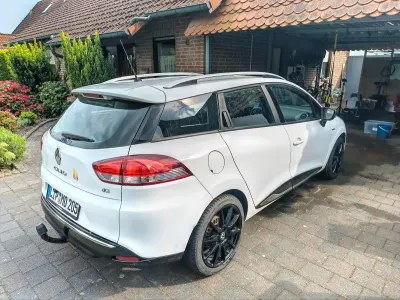 Gebraucht Renault Clio GrandTour 90 PS (66 kW) 2017 Weiß Kombi