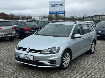 Gebraucht VW Golf VII 116 PS (85 kW) 2019 Silber Kombi