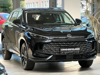 Neu MG HS Luxury 224 PS (164 kW) 2026 Pebble black SUV