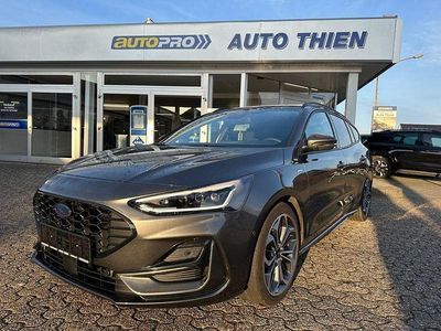 Gebraucht Ford Focus ST-Line X 155 PS (114 kW) 2025 Grau Limousine