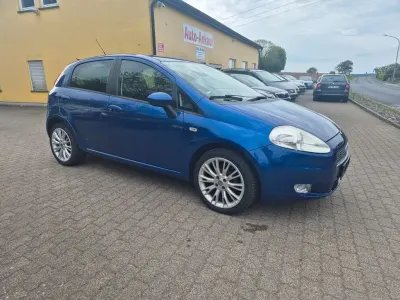 Gebraucht Fiat Grande Punto Emotion 95 PS (69 kW) 2007 Blau Kleinwagen