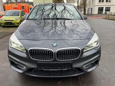 Gebraucht BMW 218 Luxury Line 150 PS (110 kW) 2016 Grau Kombi