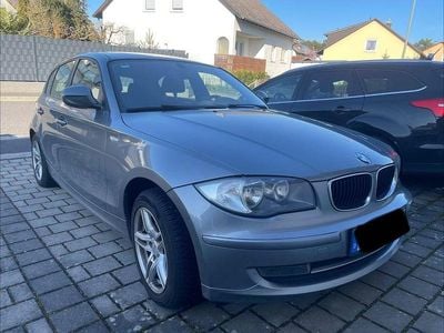 Usata BMW 116 122 CV (89 kW) 2009 Argento Utilitaria