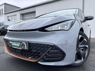 Grau Gebraucht 2022 Cupra Born Kleinwagen | 23.460 € (Guter Preis)