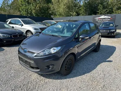 Gebraucht Ford Fiesta Trend 82 PS (60 kW) 2009 Grau Limousine