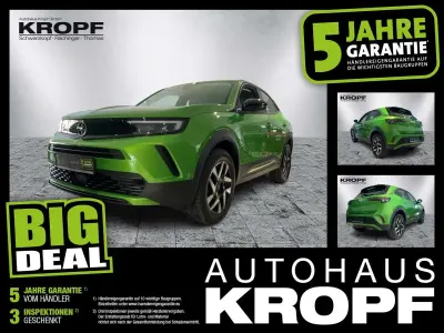 Gebraucht Opel Mokka Elegance 131 PS (96 kW) 2024 Lackierung matcha green/typ au SUV