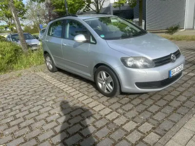 Gebraucht VW Golf Plus Cross Highline 105 PS (77 kW) 2010 Limousine
