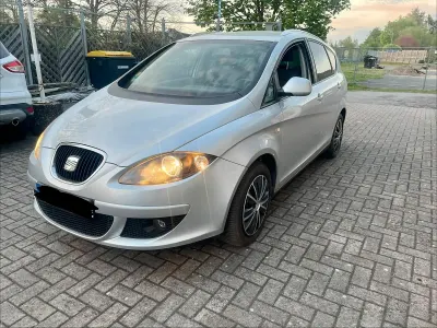 Brugt Seat Altea XL 105 HK (77 kW) 2007 Sølv MPV