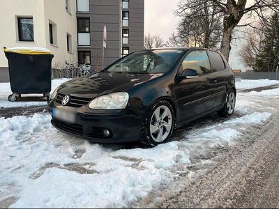 Gebraucht VW Golf V 140 PS (102 kW) 2006 Schwarz Kleinwagen