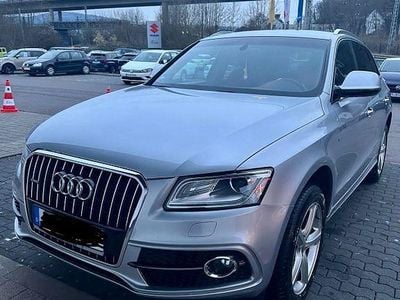 Silber Gebraucht 2015 Audi Q5 Sport SUV | 18.880 € (Fairer Preis)