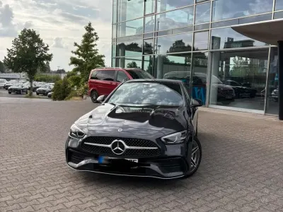 Gebraucht Mercedes C300 Advanced 266 PS (195 kW) 2023 Grau Limousine