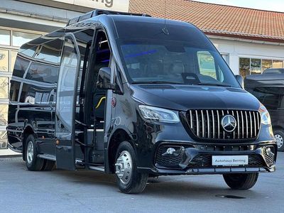 Nouă Mercedes Sprinter Exclusive 190 CP (139 kW) 2026 Negru Van