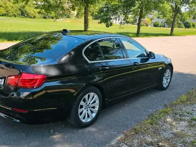 Gebraucht BMW 520 184 PS (135 kW) 2011 Schwarz Limousine