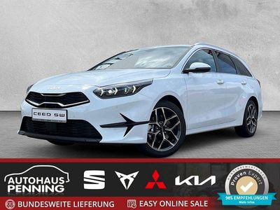 Weiss Neu 2025 Kia Ceed Sportswagon Style Kombi | 26.150 €