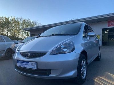 Second-hand Honda Jazz Cool 77 CP (56 kW) 2006 Argintiu Hatchback