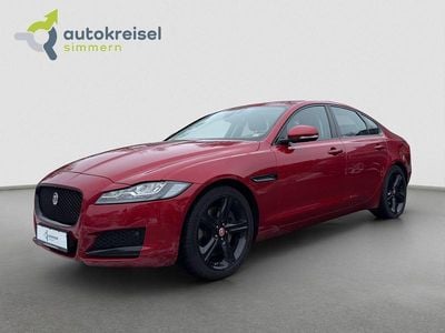 Gebraucht Jaguar XF Portfolio 300 PS (220 kW) 2016 Rot Limousine