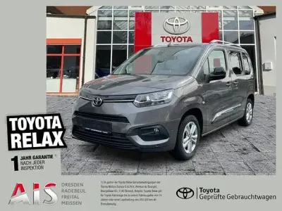 Gebraucht Toyota Proace Verso City 131 PS (96 kW) 2022 Dark grey Kombi