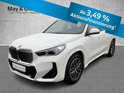 Weiß Gebraucht 2025 BMW iX1 Comfort Edition SUV | 48.980 € (Guter Preis)