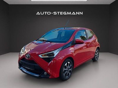 Usata Toyota Aygo X-play 72 CV (52 kW) 2021 Rosso Utilitaria