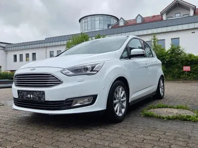 Gebraucht Ford C-MAX Titanium 150 PS (110 kW) 2018 Weiß Van / Kleinbus