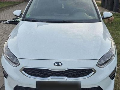 Second-hand Kia Ceed Edition 7 101 CP (74 kW) 2021 Alb Hatchback
