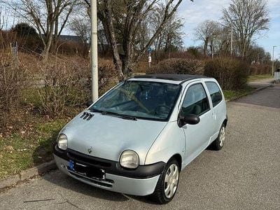 Gebraucht Renault Twingo 58 PS (42 kW) 2004 Silber Kleinwagen