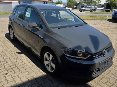 Gebraucht VW Golf Sportsvan Comfortline 116 PS (85 kW) 2017 Grau Van / Kleinbus
