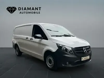 Gebraucht Mercedes Vito 102 PS (75 kW) 2023 Weiß Van