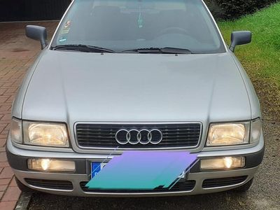 Gebraucht Audi 80 90 PS (66 kW) 1992 Silber Limousine