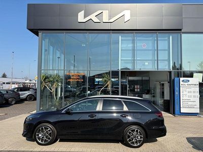 Neu Kia Ceed Sportswagon 140 PS (102 kW) 2025 (1k) black pearl m Kombi