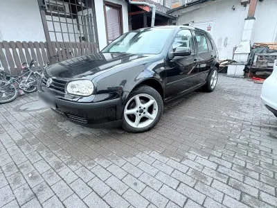 Gebraucht VW Golf IV 101 PS (74 kW) 1999 Schwarz Kleinwagen