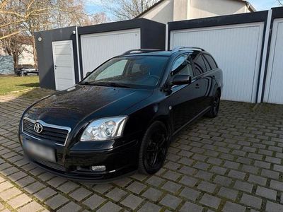 Second-hand Toyota Avensis T2 177 CP (130 kW) 2006 Negru Break