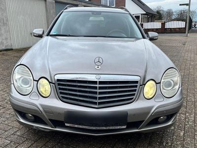 Gebraucht Mercedes E220 Elegance 170 PS (125 kW) 2007 Grau Kombi
