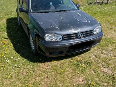 Occasion VW Golf IV 105 ch (77 kW) 2001 Noir Break