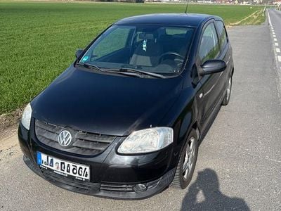 Gebraucht VW Fox Style 60 PS (44 kW) 2012 Schwarz Kleinwagen