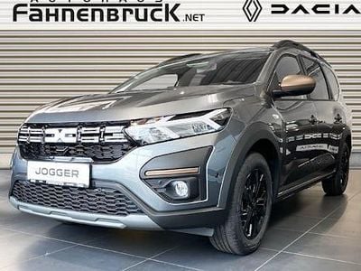 Neu Dacia Jogger Extreme 141 PS (103 kW) 2025 Grau Van / Kleinbus