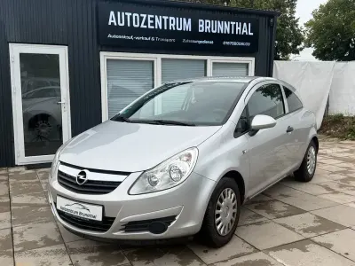 Gebraucht Opel Corsa Selection 60 PS (44 kW) 2009 Silber Kleinwagen