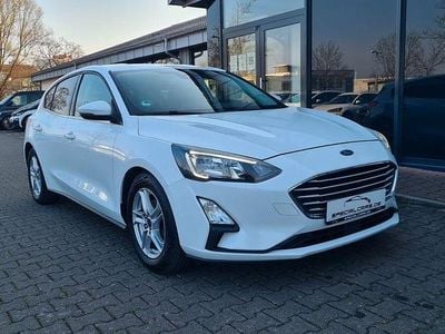Gebraucht Ford Focus 120 PS (88 kW) 2020 Weiß Limousine