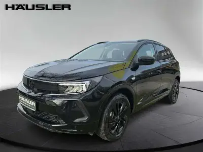 Gebraucht Opel Grandland X 131 PS (96 kW) 2022 Schwarz SUV