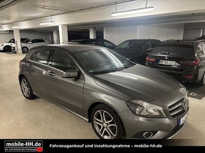 Gebraucht Mercedes A180 109 PS (80 kW) 2013 Mountaingrau  met. Kombi