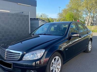 Second-hand Mercedes C180 156 CP (114 kW) 2010 Negru Berlinǎ